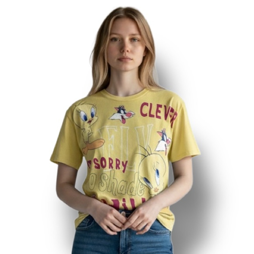 Looney Tunes Juniors Character Graphic Tee Tweety Sylvester Pop Culture Geek XL
